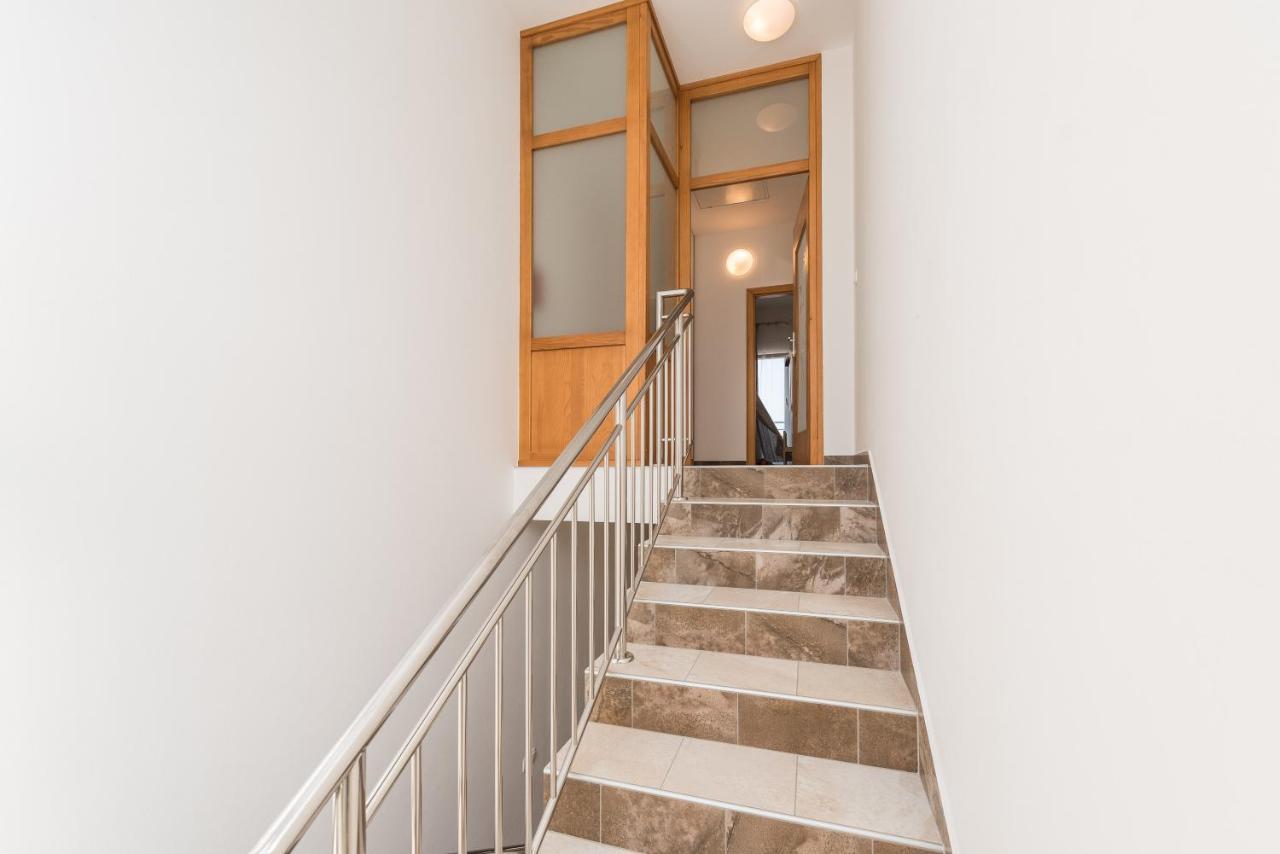 Villa Petra S Bazenom, Rostiljem I Parkingom Zadar Extérieur photo
